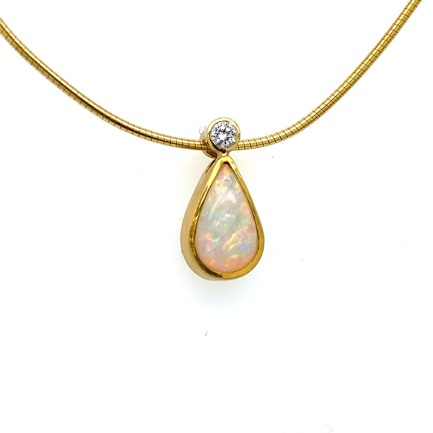 Gelbgold Kette mit Brillant und Opal